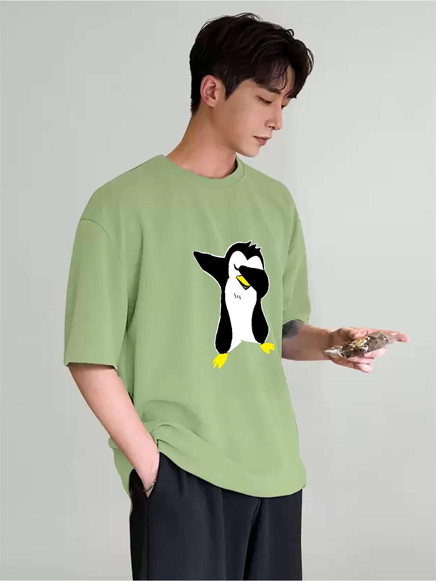 penguin t-shirt-Oversized Tshirt